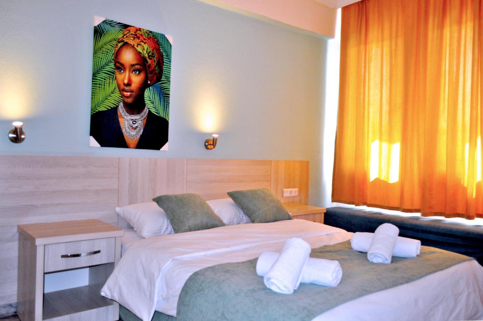 Native Hotel Фетие Екстериор снимка